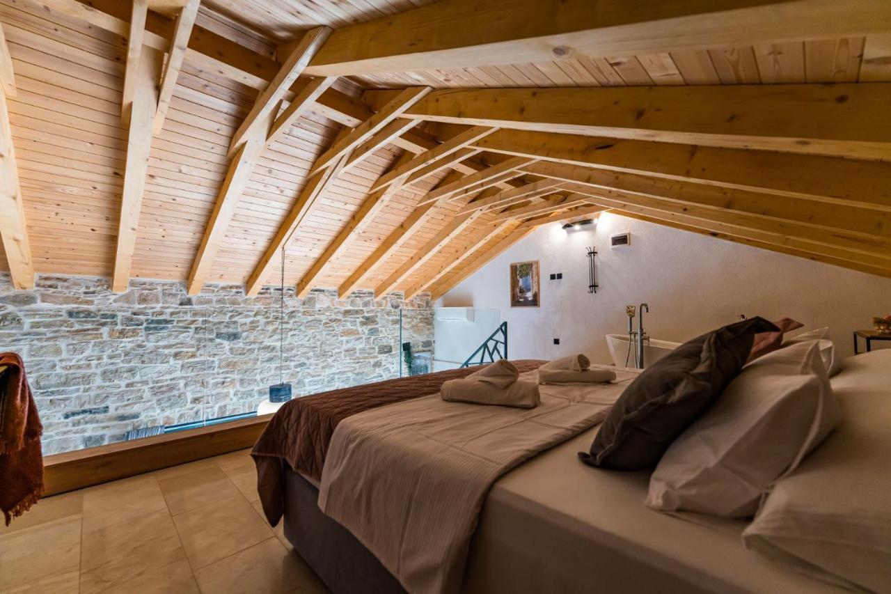 فيلا Stone House With Pool Poeta Pridraga المظهر الخارجي الصورة